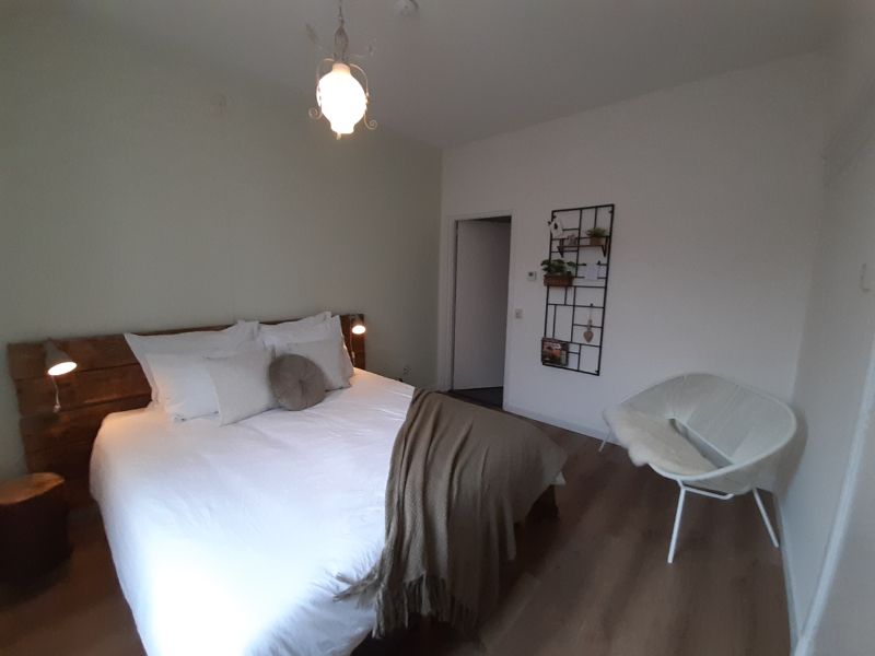 zijkamer-vanaf-badkamer-gezien