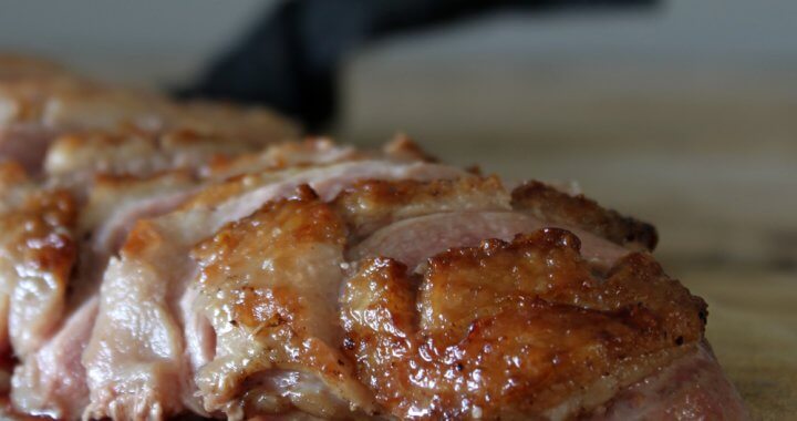 gegrilde eendenborst uitgelicht