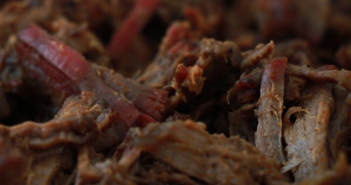 Low & Slow Pulled Beef van de BBQ