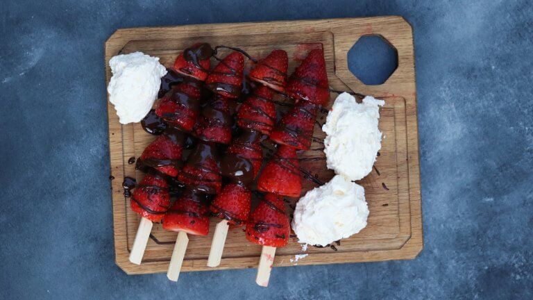 aardbeienspiesen recept