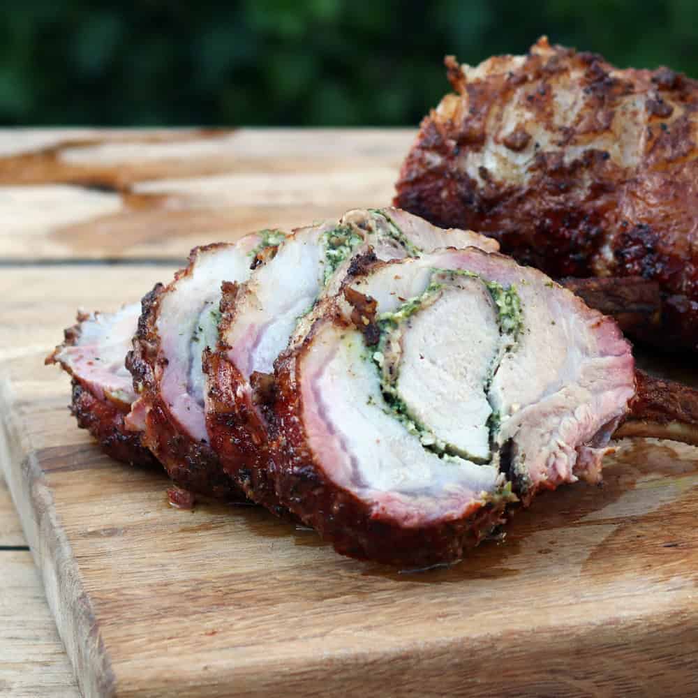 italiaans gevuld varkensrack uitgelicht