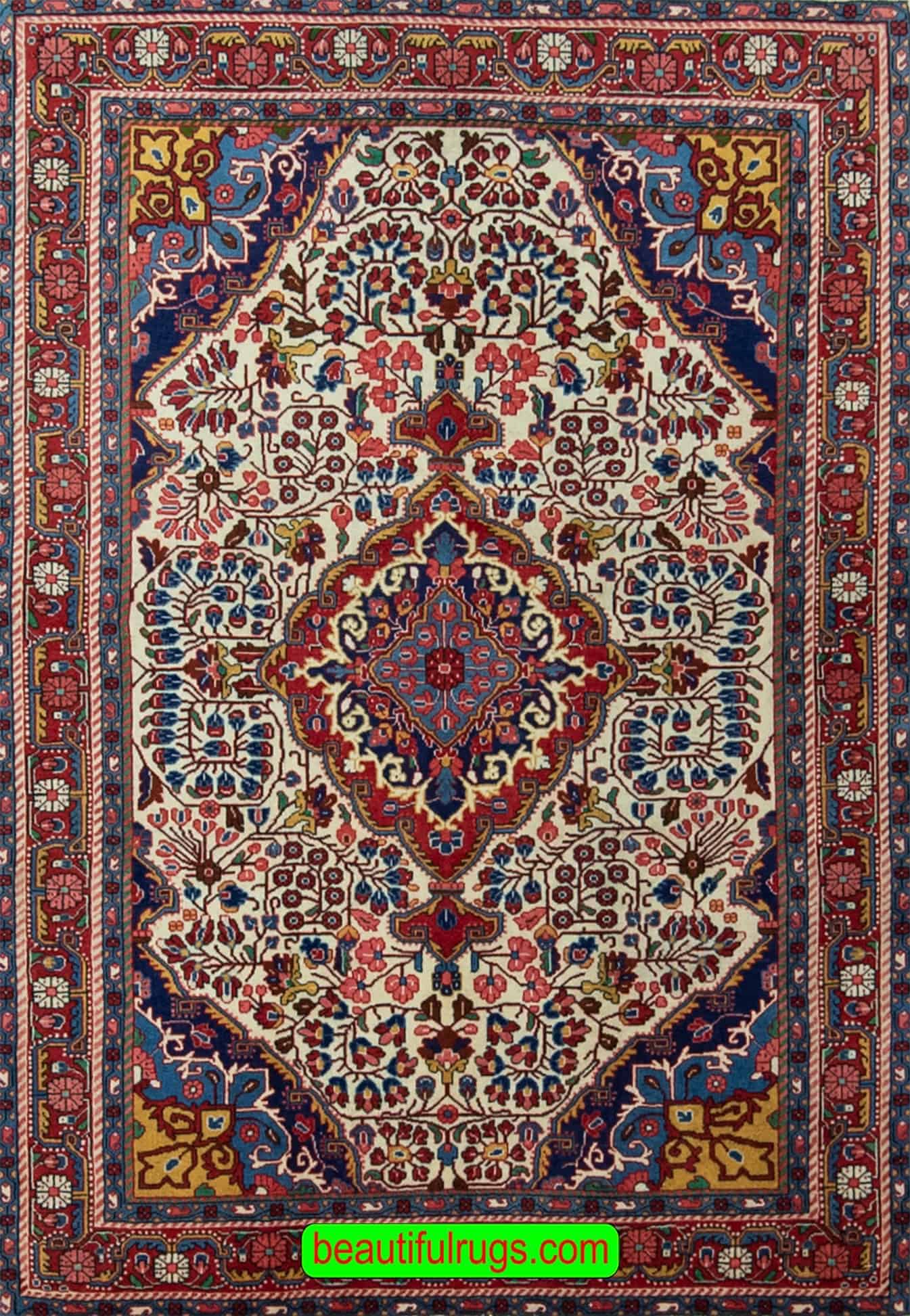 2229- Vintage floral rug made from wool. Handmade Persian Mahal rug. Rug size 3.5x5.