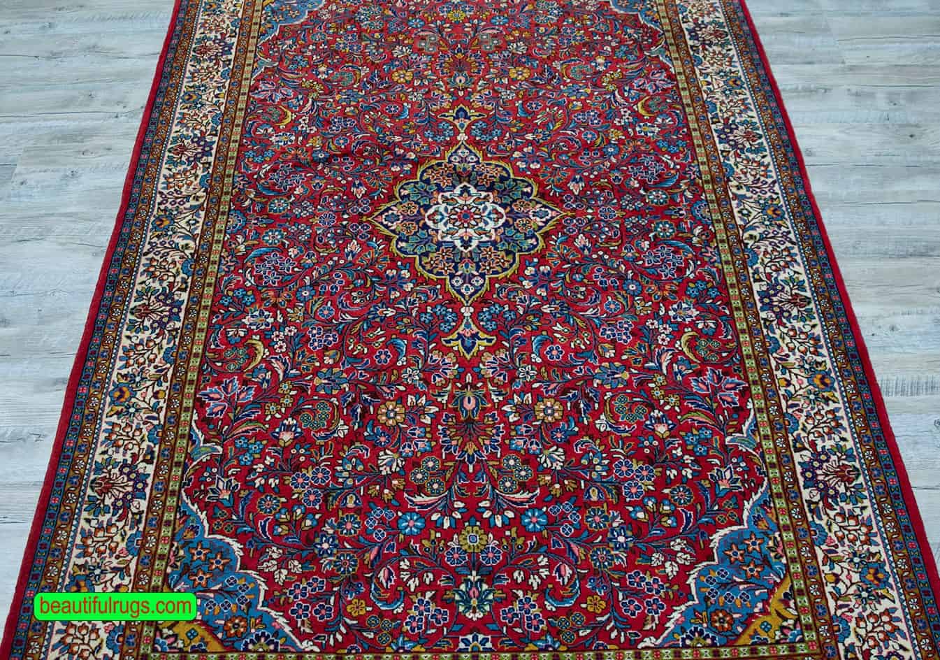 Handmade Persian Saruk rug in red color, floral design kork wool rug. Size 4.4x6.7.