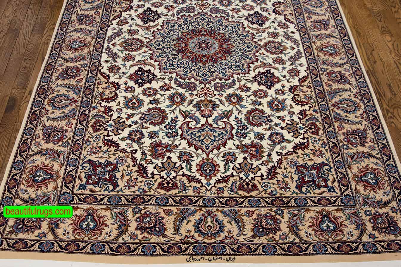 2736- High quality vegetable dyed 5x7 area rug hand knotted Persian Isfahan rug. made from kork wool and silk. The actual rug size is 4.9x7.3.