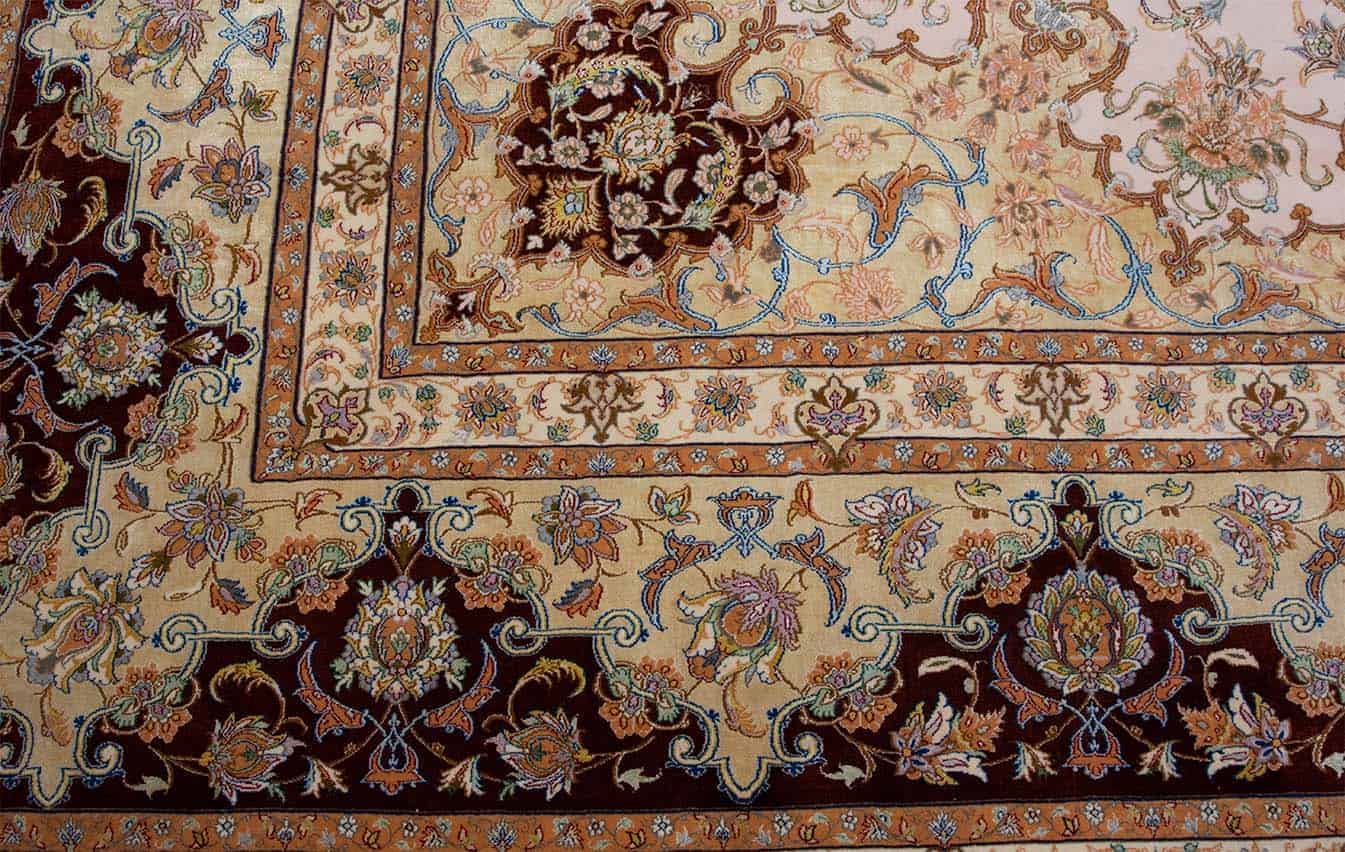 1165- Luxury Fine Persian Rug. A magnificent hand knotted large size authentic Persian Isfahan rug made of kork wool and silk with gorgeous color combination. Size 11.9x17.