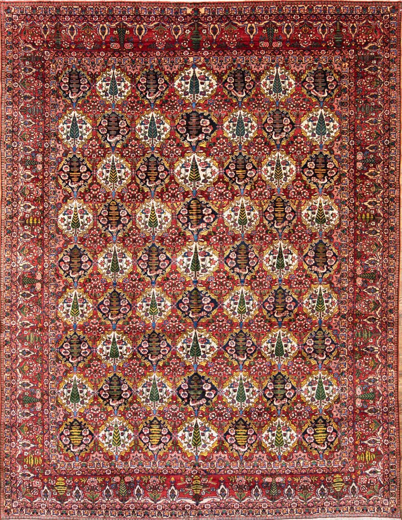 2568- Vegetable dyed rug. Old Persian Bakhtiari rug in excellent condition. Size 10.2x13.5.