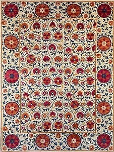 Handmade modern magenta rug in beige and magenta colors made of handspun wool in Pakistan. Size 9.1x12.2.