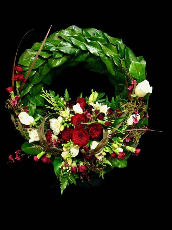 We Will Remember Them Anzac Day Wreath - Image 2