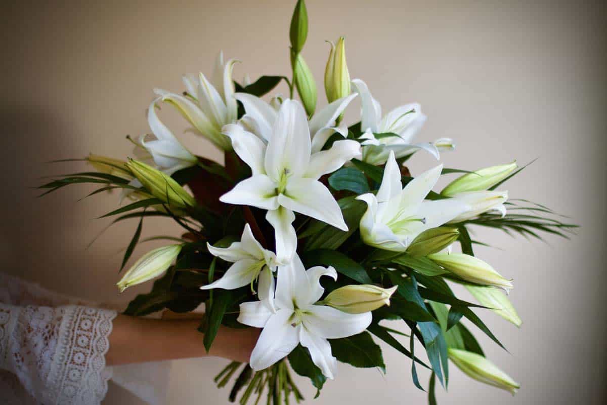 Classic White Lily Bouquet - Image 2