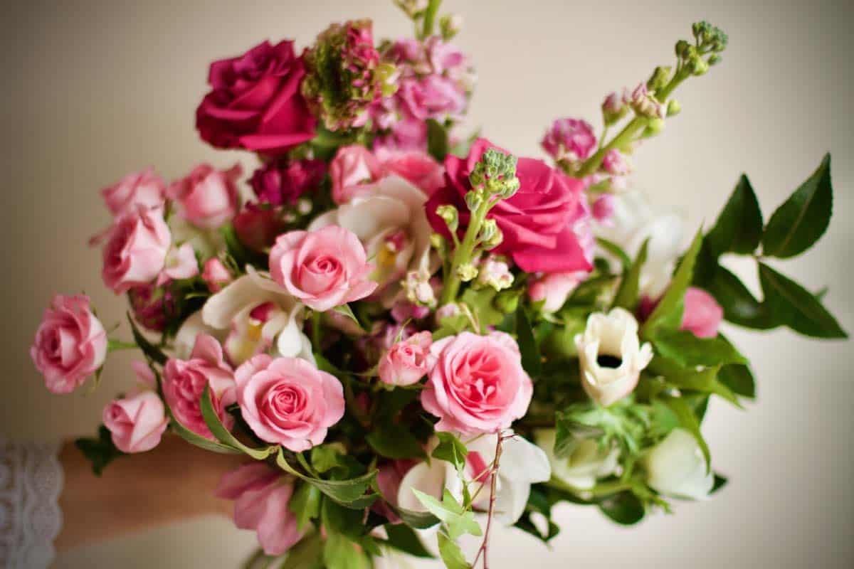 It's a Baby Girl Flower Bouquet - Image 2