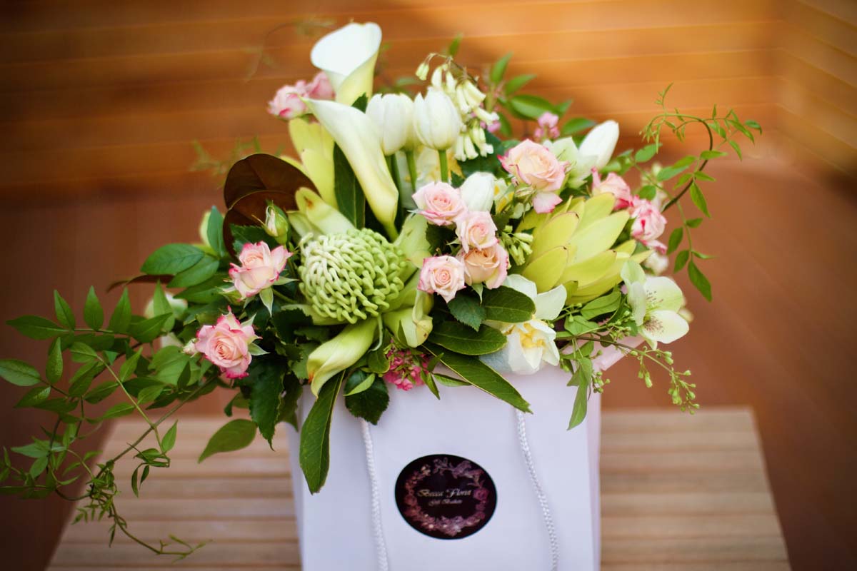 Eye Candy Bouquet - Image 3