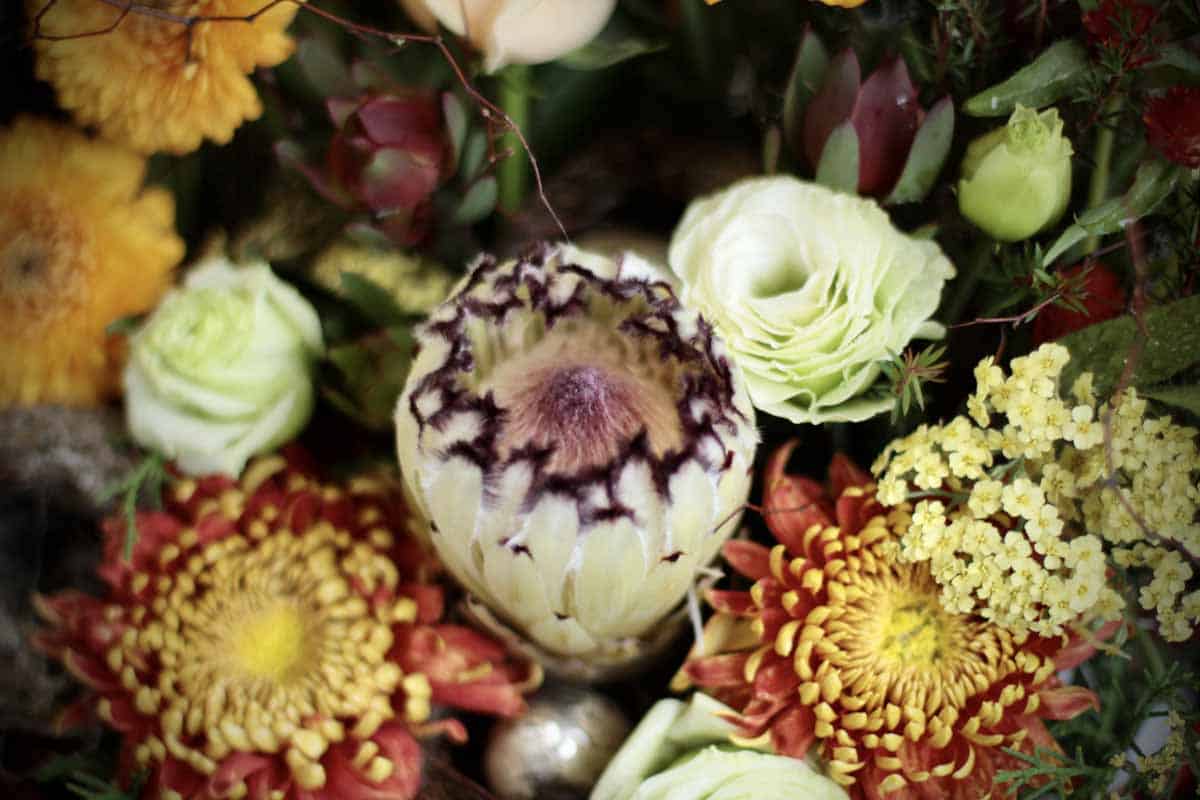Hoppy Happy Easter Flower Arrangement - Image 5