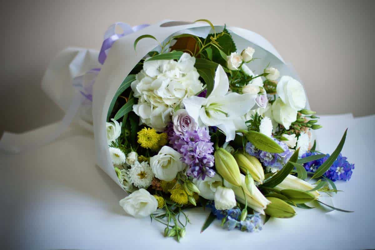 Bereavement Flowers - Image 2