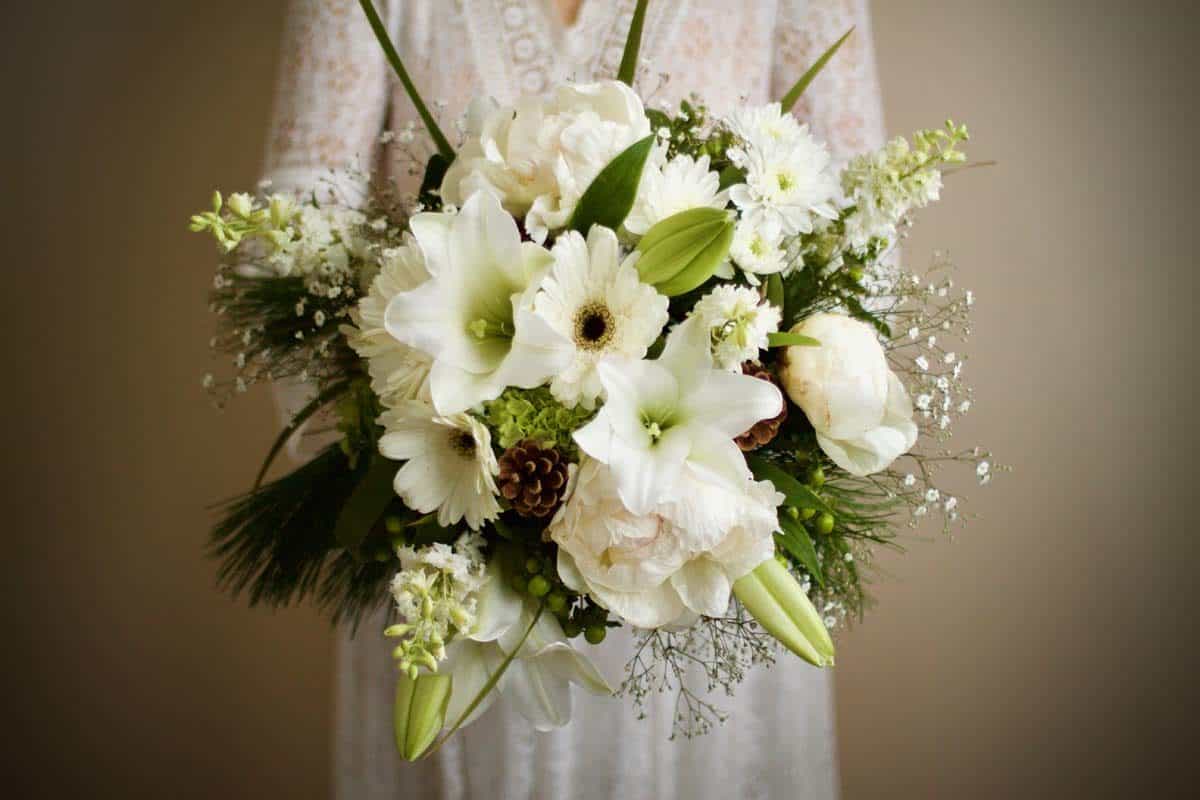 Snow White Christmas Bouquet