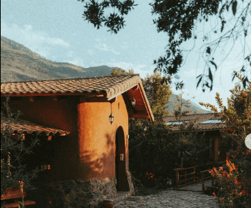 Munay Sonqo Retreat and Yoga Center