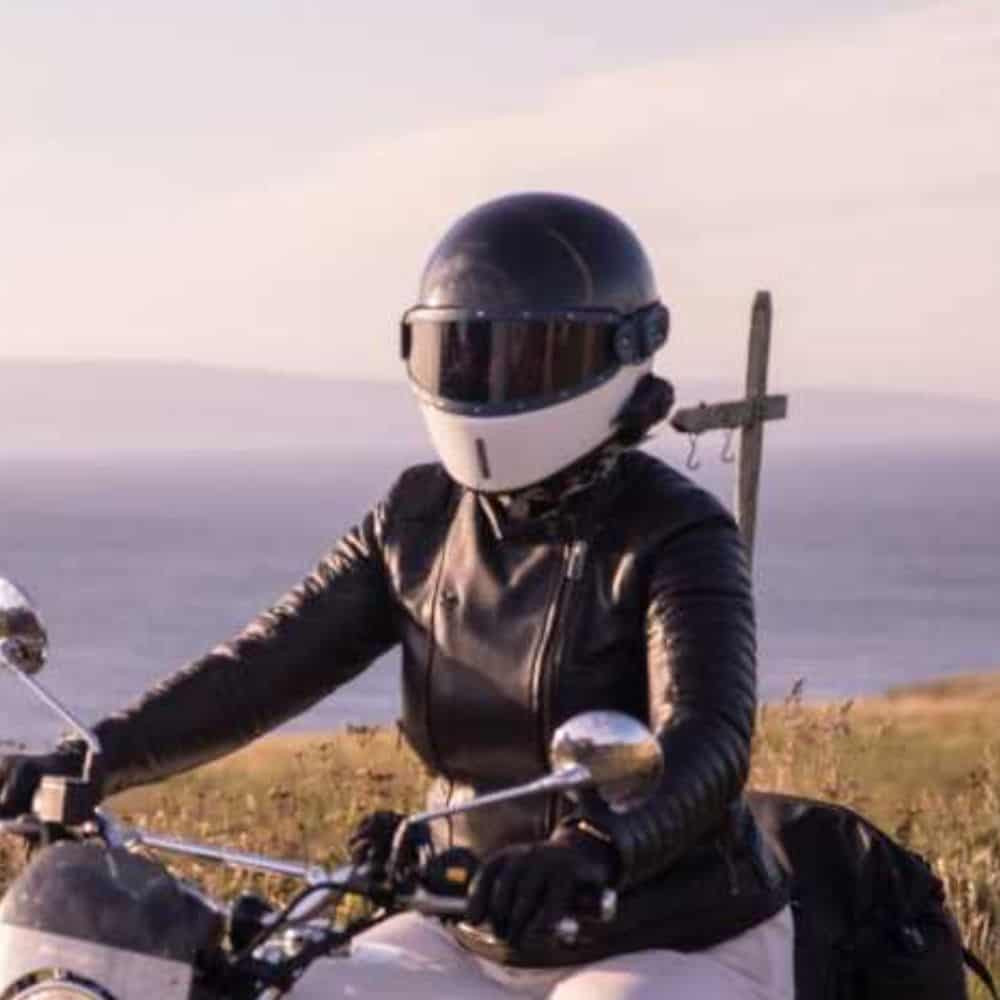 Motorcycle Helmet - Image 5