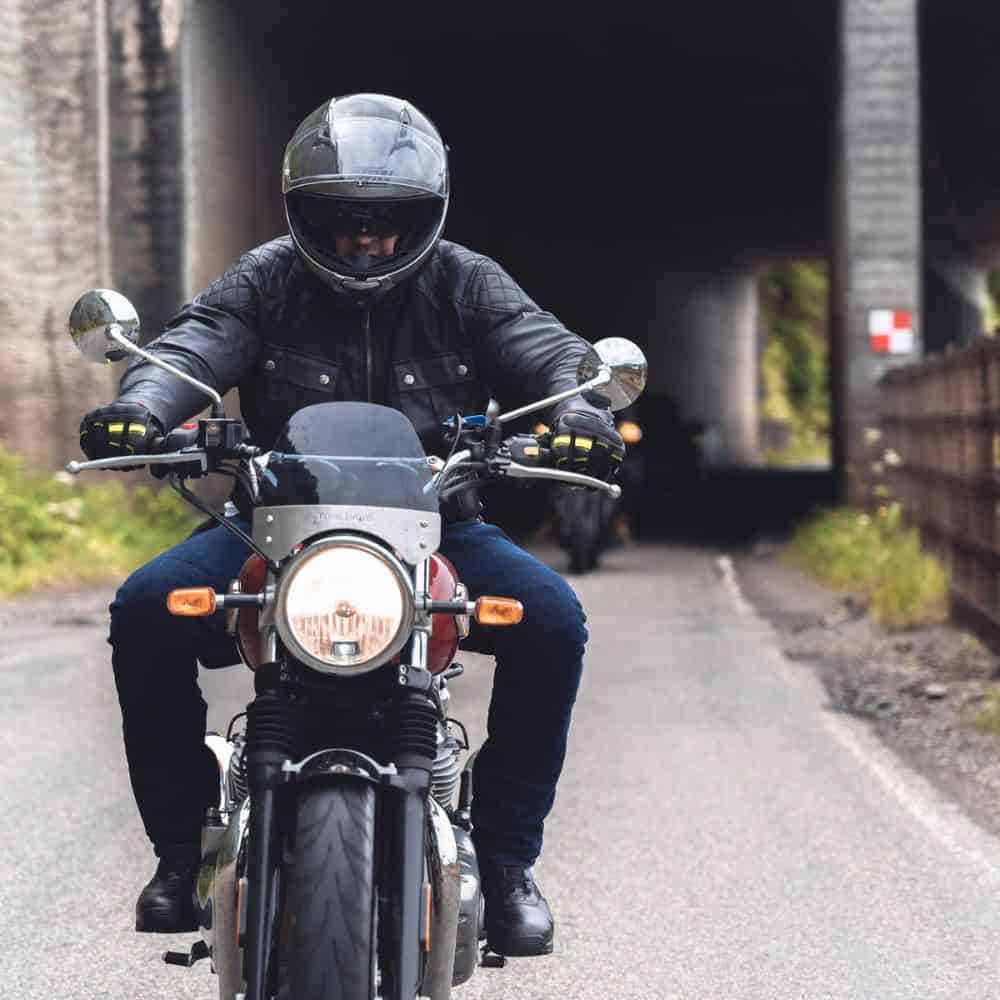 Motorcycle Helmet - Image 7