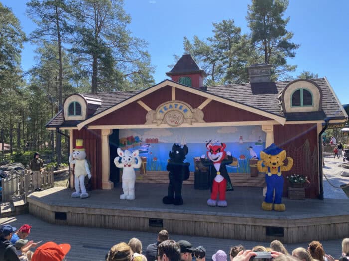 Kolmården Wildlife Park, Sweden, World of Bamse, 2022, Bamse, Lilleskutt, Vargen, Skalman, Reinard Räv