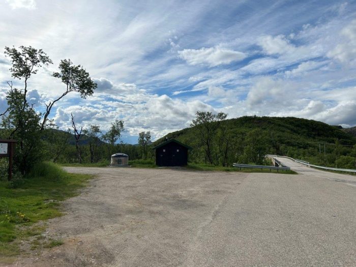 Adamsfjordfossen, Norway, Rasteplass, Rest Area