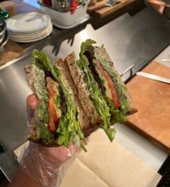 Doctor’s Cave Café