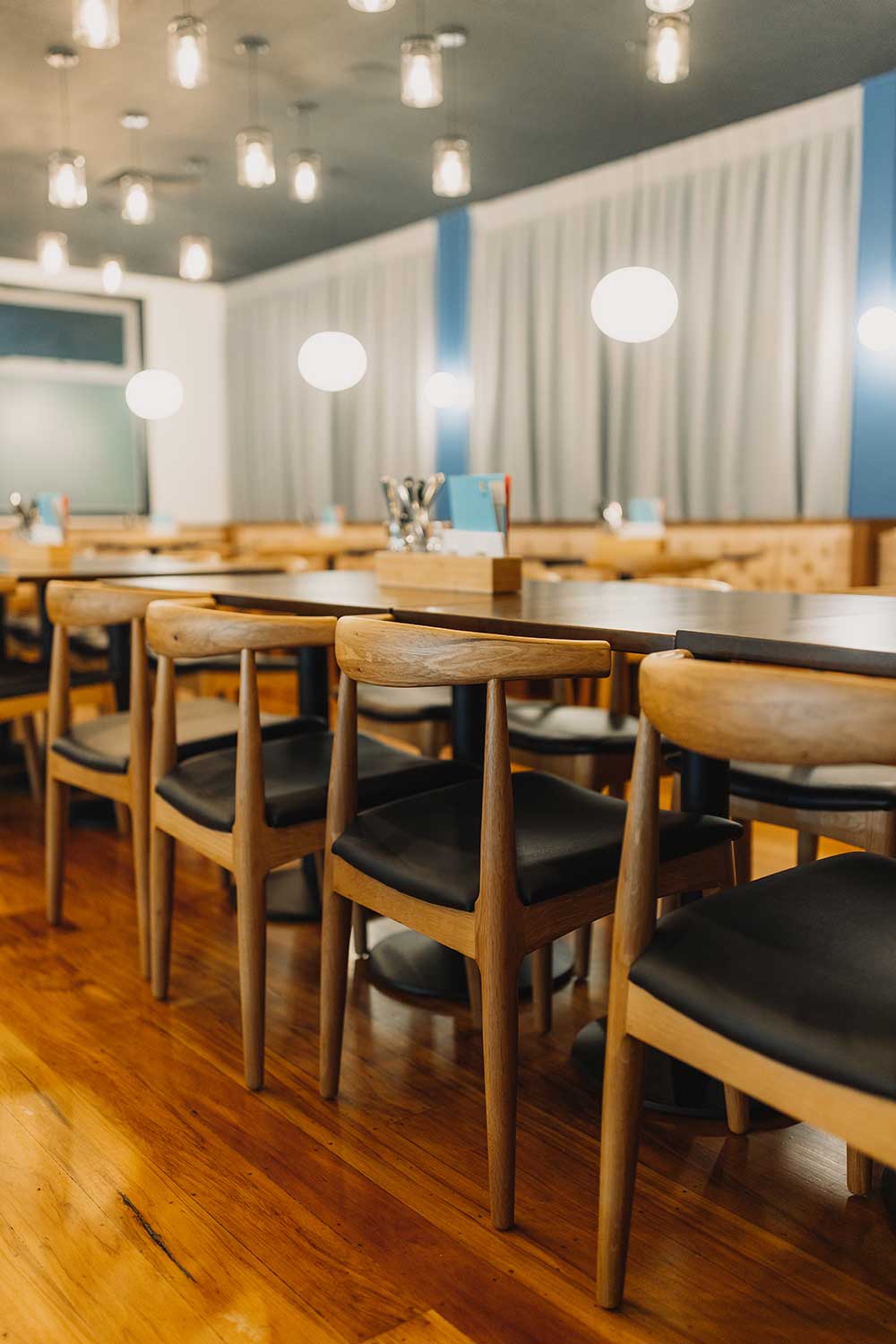 BlendBarAndBistroBarImage1-1000x1500