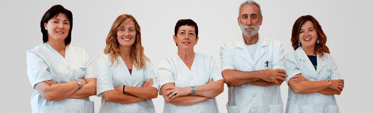 Saluda de bienvenida