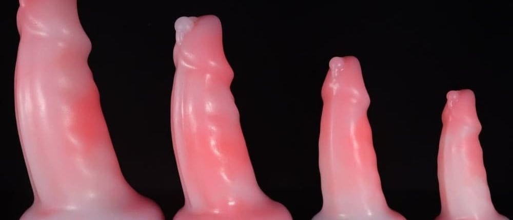 vibrador grande exposto lado a lado em 4 diferentes tamanhos