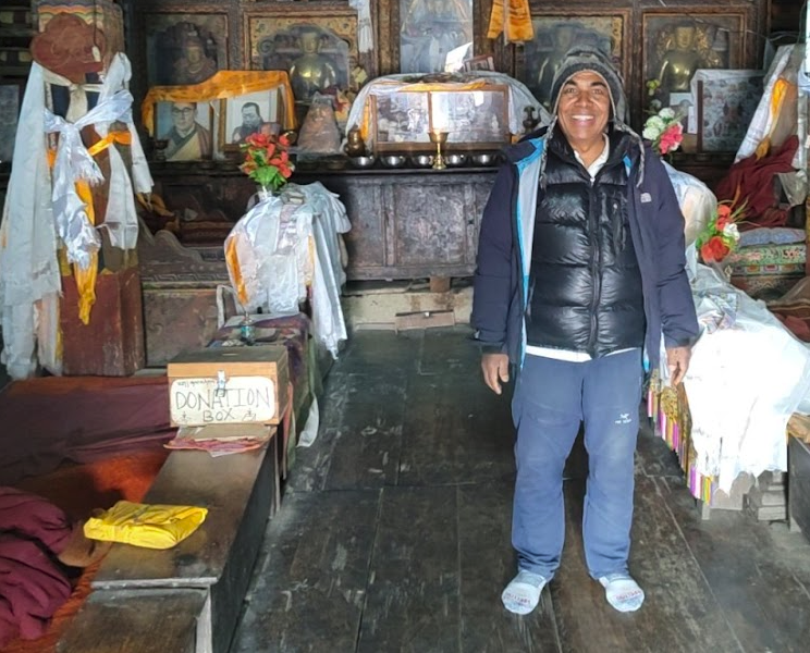 Guide in Langtang Trek Licensed trekking guide leading hikers on Langtang Valley Trail, Nepal Himalayas by Nepal Tour and Trek