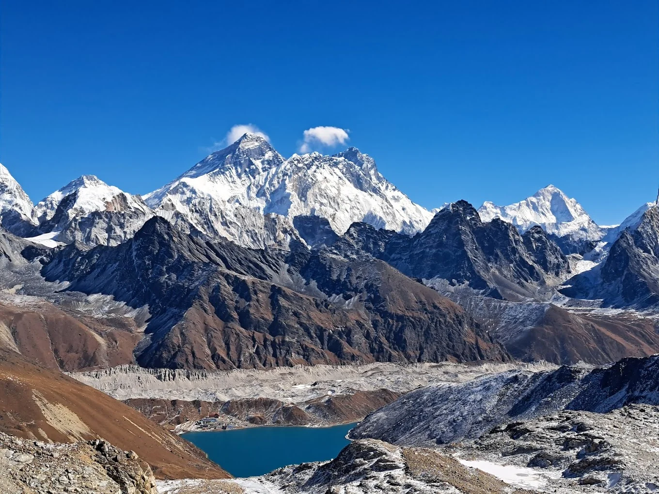 threepasstrek Trekker crossing Kongma La Pass (5,535m) on Nepal's Three Passes Trek with Everest, Lhotse, and Makalu views
