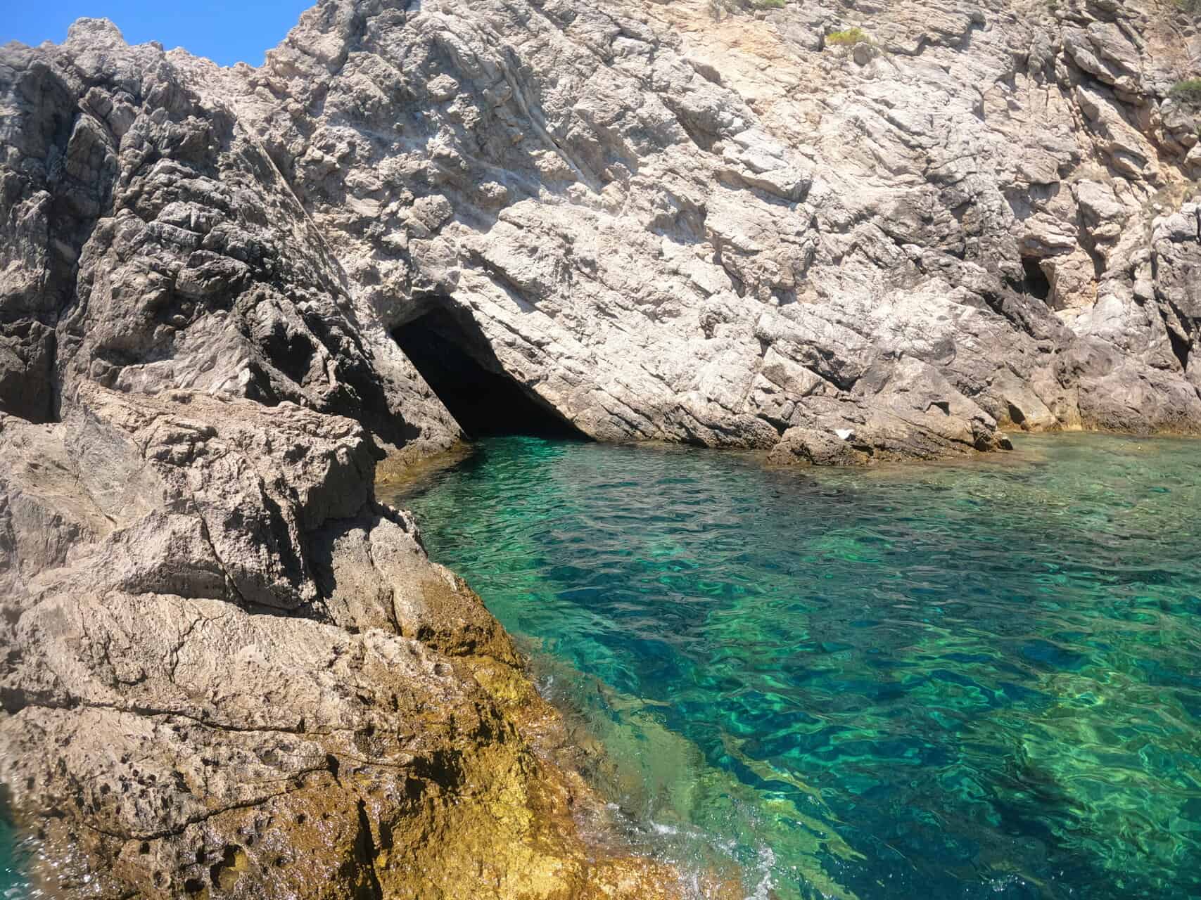 Three Caves entrance