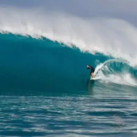 Surf Break at Lance's right-barrel time