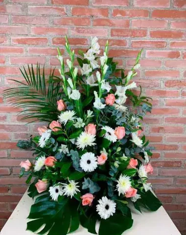 3a70a81e-74cf-4511-9a34-f53e12f4348a-min