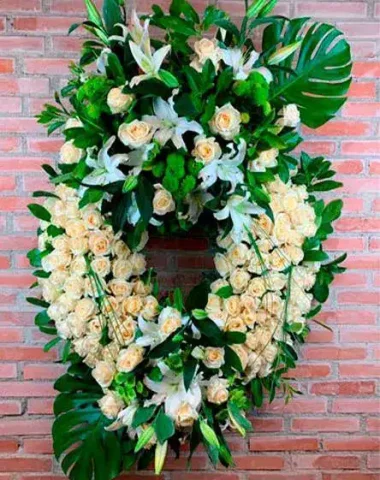 Corona-de-flores-Málaga