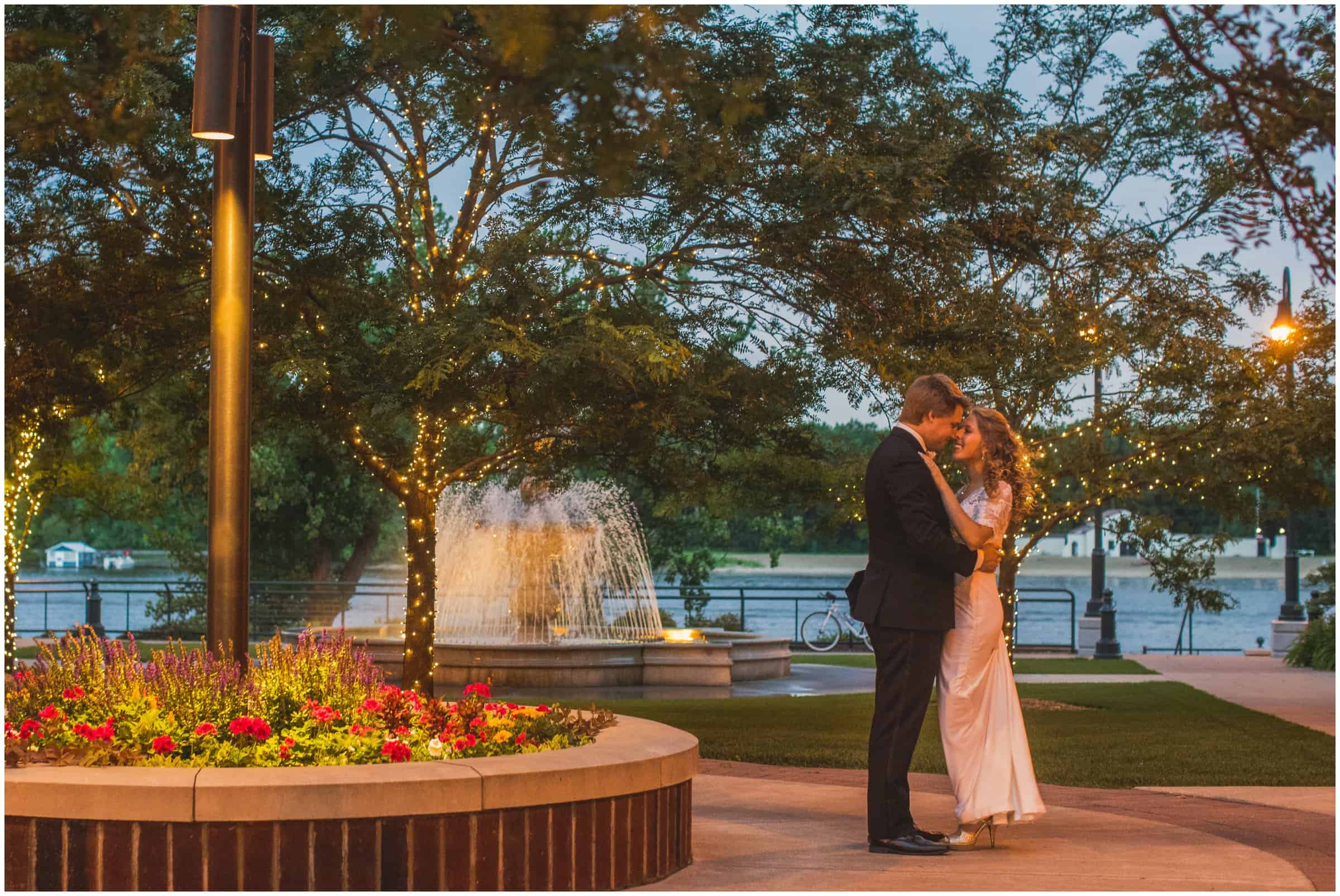 la crosse center riverside wedding box car photography