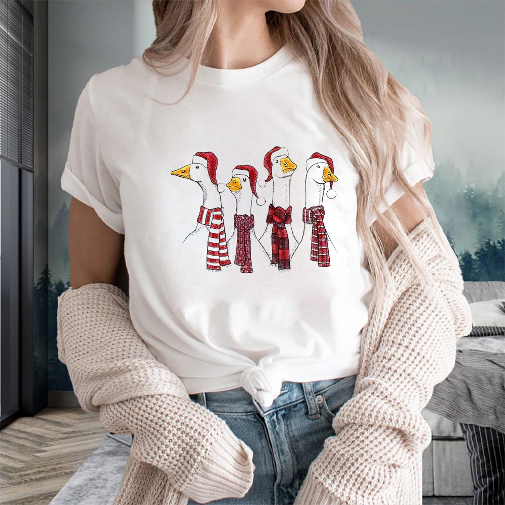 Goose Christmas Geese Crew Neck Sweat T-Shirt 4 Goose Christmas Geese Crew Neck Sweat T-Shirts