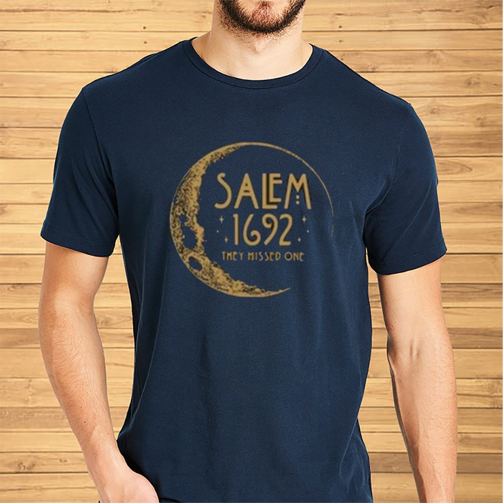 Women’s Halloween Salem 1692 They Missed One Print Sweat T-Shirt 4 Women’s Halloween Salem 1692 They Missed One Print Sweat Shirt
