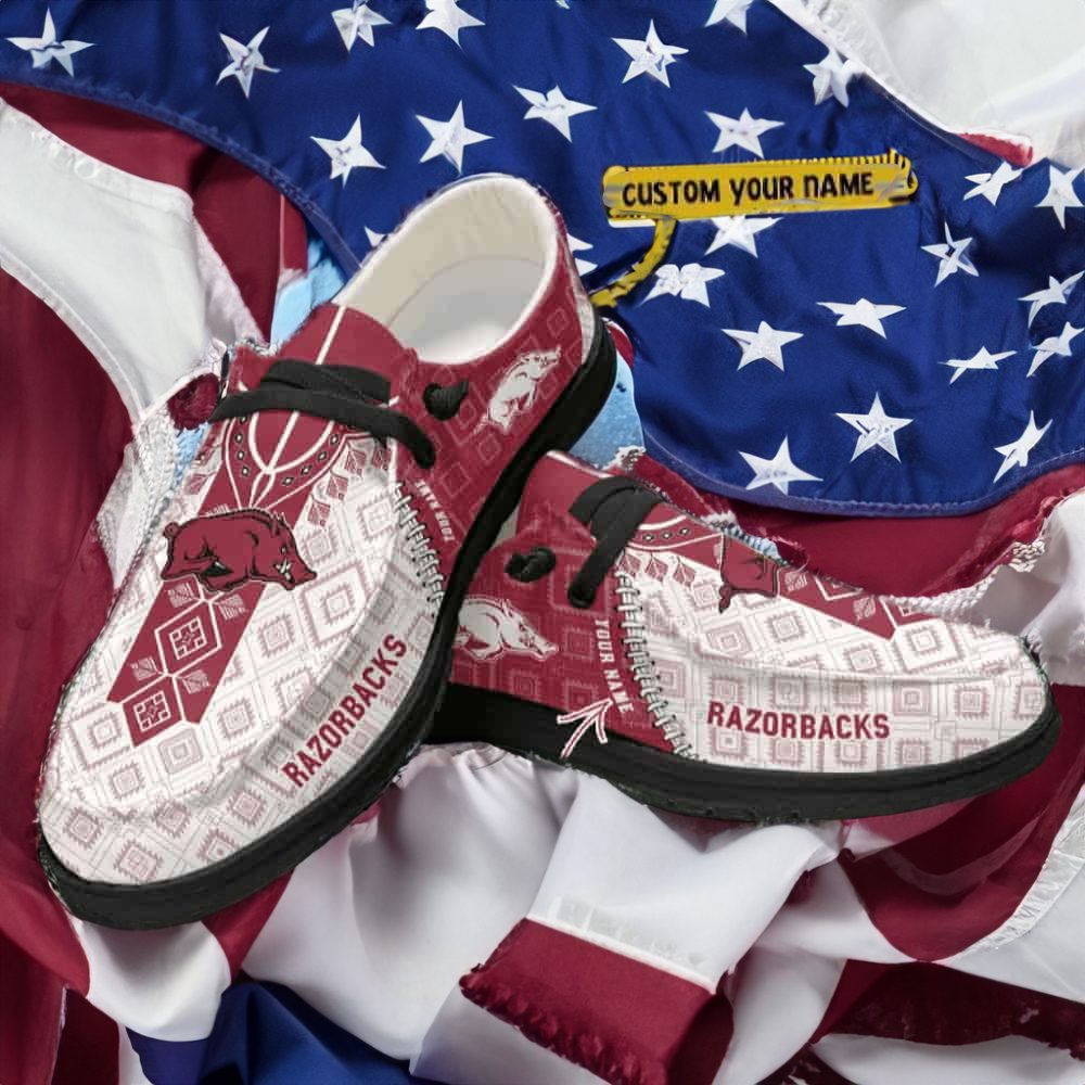 Arkansas Razorbacks Custom Name Native American Pattern HD Shoes 4 Arkansas Razorbacks Custom Name Native American Pattern HD Shoes cute