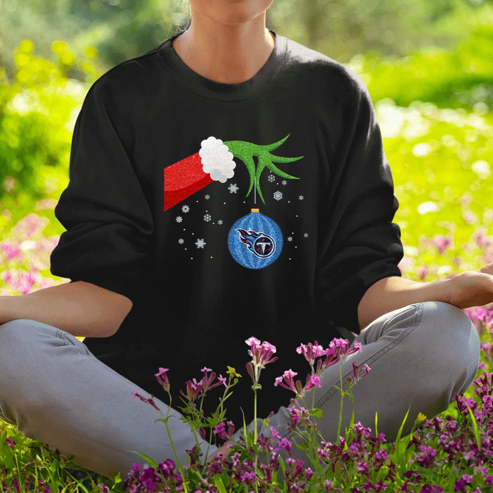 The Grinch Christmas Ornament Tennessee Titans Sweat Shirts1