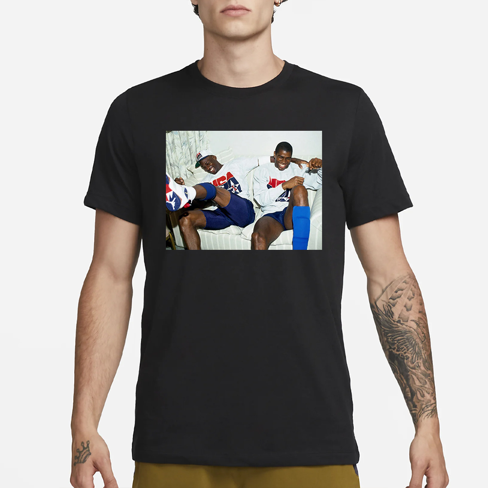 Magic Johnson Talks Up Michael Jordan’s All-Hours Poker T-Shirt3