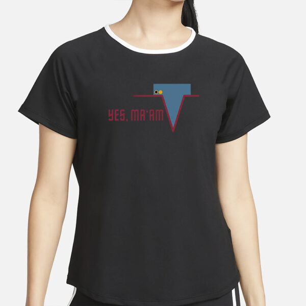 Yes Ma’am Star Trek Voyager T-Shirt4