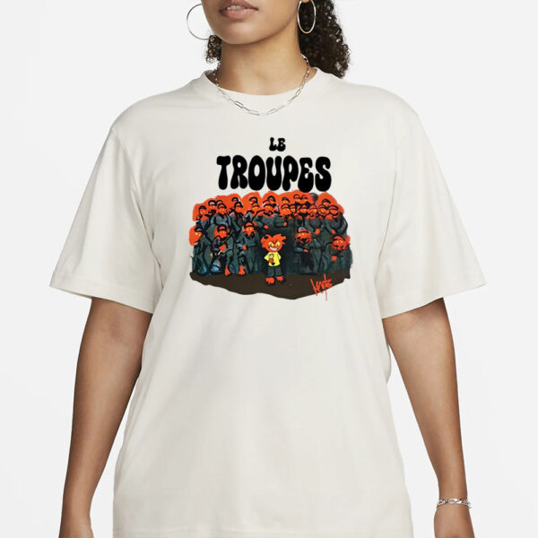 Kwasiart Club Le Troupe T-Shirt3