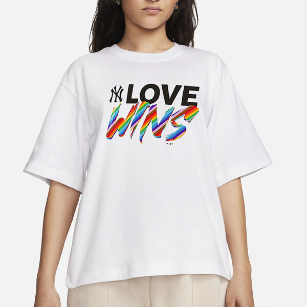 New York Yankees Fanatics Branded Love Wins T-Shirt