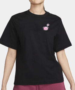 Uwumarket Dimatheduchess Thigh Love T-Shirt3