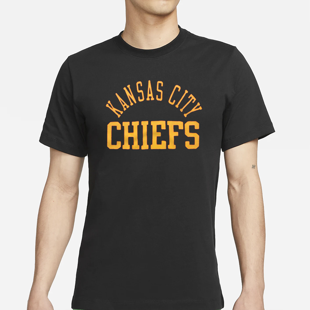 Women's Kansas City Chiefs Classic T-Shirt 4 Women's Kansas City Chiefs Classic T-Shirt