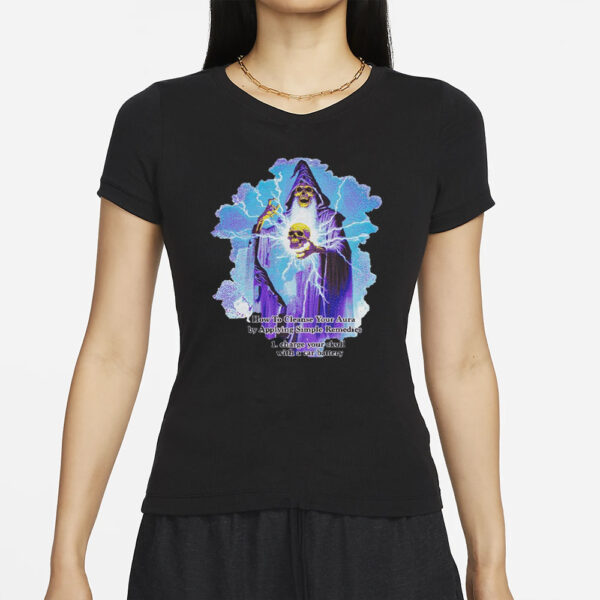 How To Cleanse Your Aura By Applying Simple Remedies Charge Your Skull With A Car Battery pRO T-Shirt
