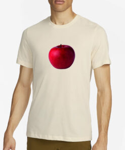 Travis Kelce Wearing Apple T-Shirts