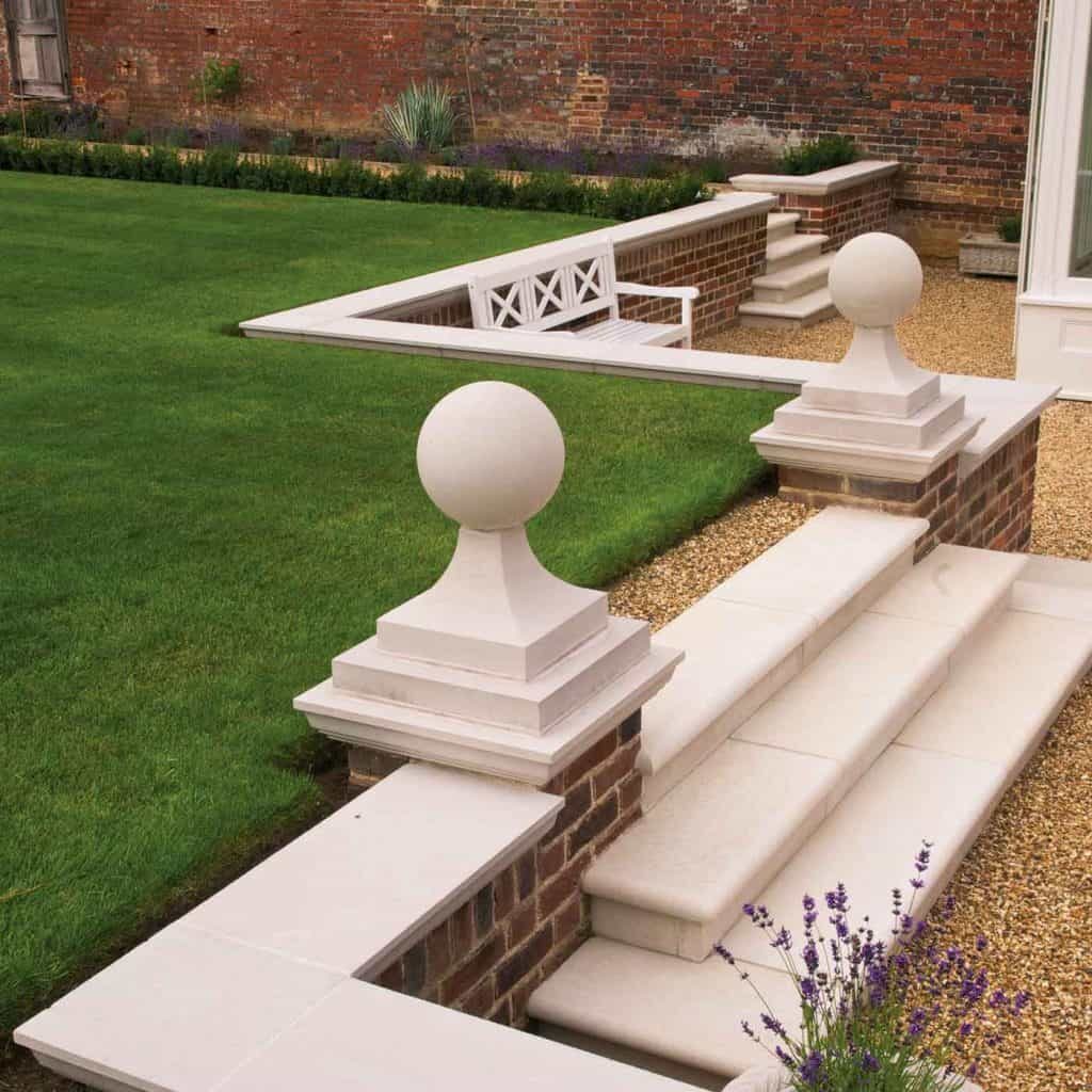Cast Stone Retaining Wall Cast Stone Retaining Wall