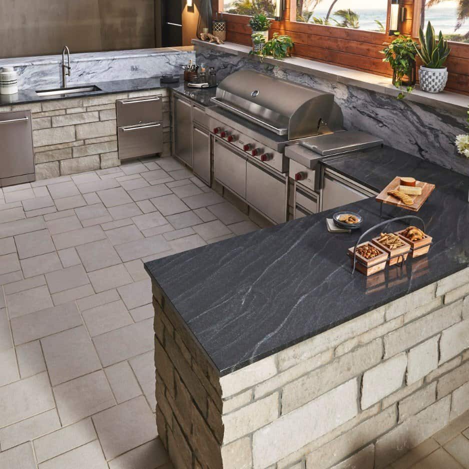 Outdoor Kitchen With Stone Veneer and Pavers Outdoor Kitchen With Stone Veneer and Pavers