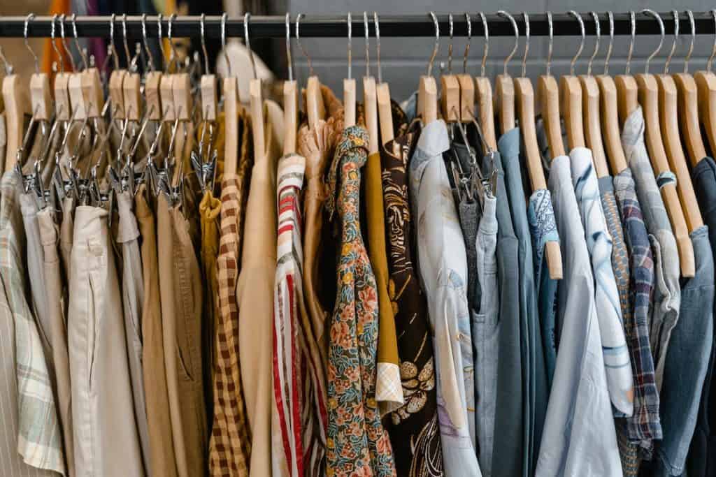 types of t-shirt decorations for men