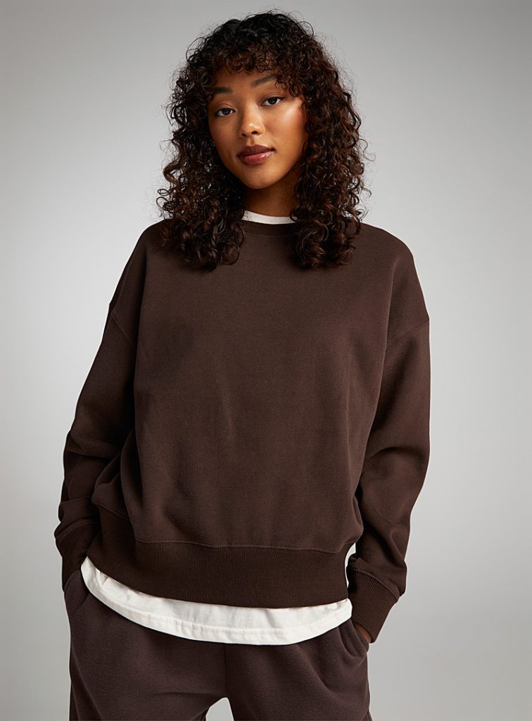 Sweatshirt